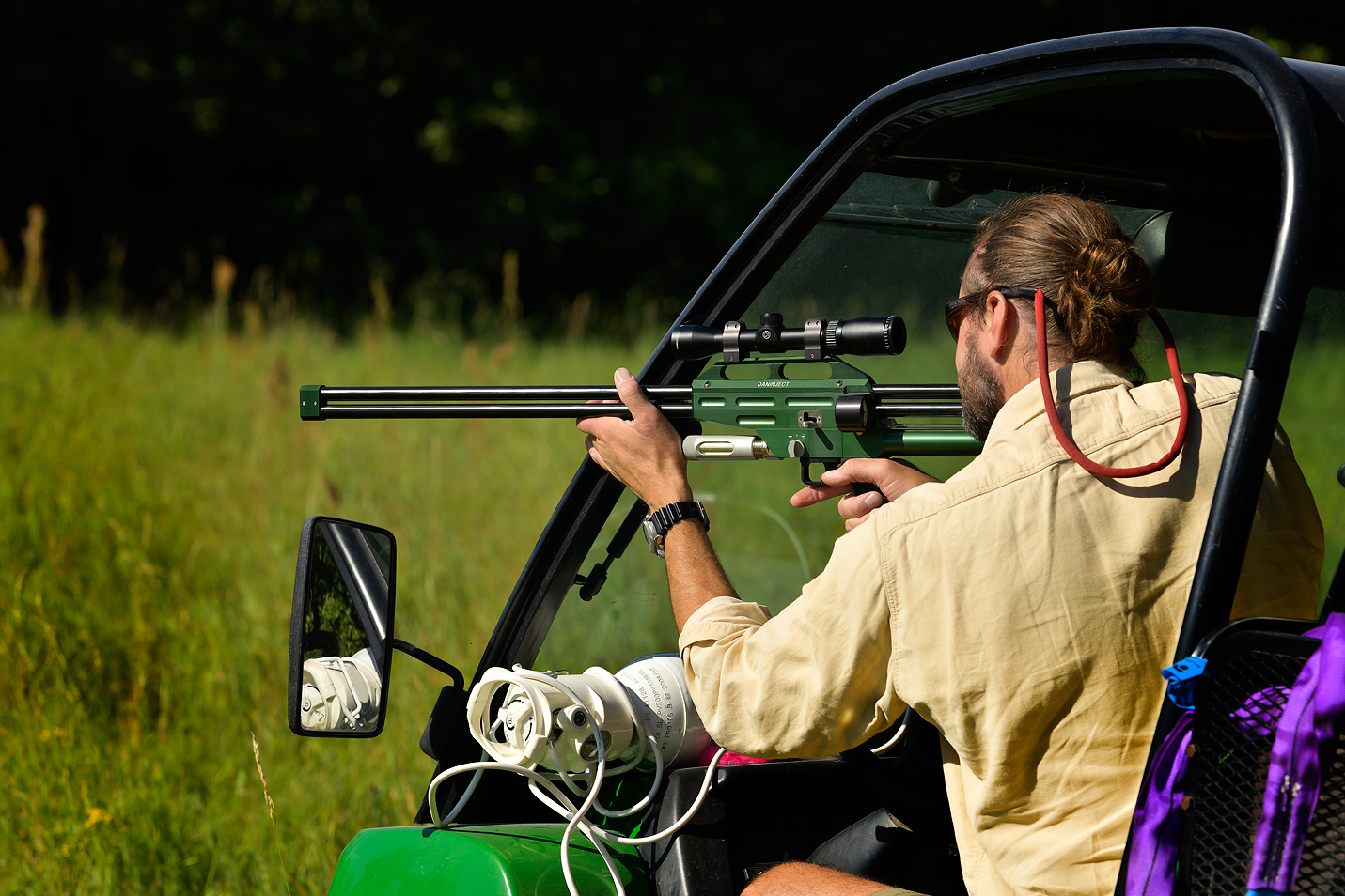 CO2 dart projector Double Barrel with DANiNJECT scope 1,75-4x32
Two 11mm rifled barrels